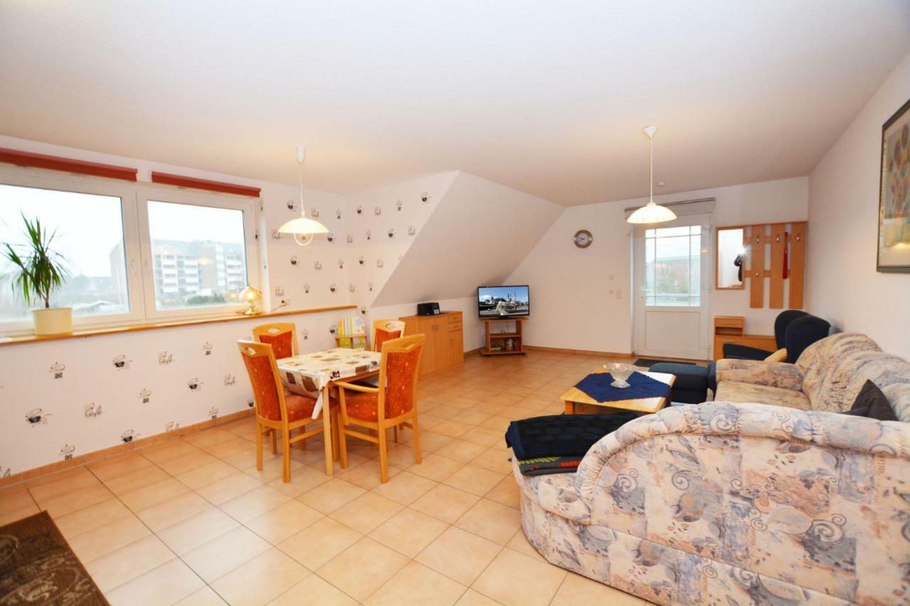 Haus Jola Apartamento Büsum Exterior foto