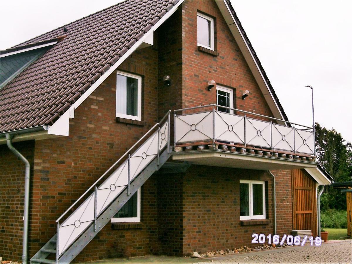 Haus Jola Apartamento Büsum Exterior foto